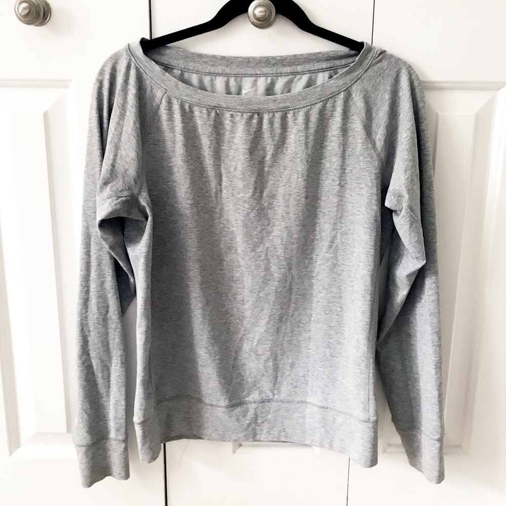 Nike Pull Over